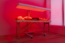 Load image into Gallery viewer, Rouge Curve - Red Light Therapy Panel on Motorized Stand